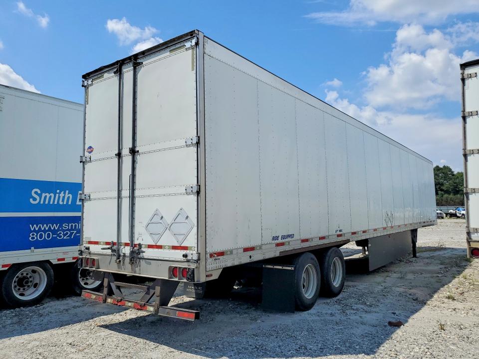 2013 Utility trailer manufacture Utility tr VIN 1UYVS2535DU536215 COPART salvage auction — MINOR DENT/SCRATCHES, ME - CERTIFICATE OF TITLE, sold $2,650 on 2026-09-09 (photo 3)