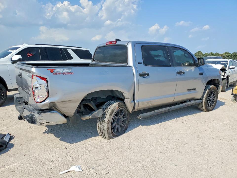 2021 Toyota Tundra VIN 5TFDY5F13MX960014 COPART salvage auction — REAR END, Tx - Salvage Vehicle Title, sold $16,800 on 2026-08-21 (photo 3)