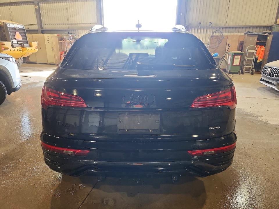2024 Audi Q5 sportback VIN WA14AAFY4R2015789 COPART salvage auction — VANDALISM, ON - PERMIT NO BRAND - UNFIT, sold $20,100 on 2026-08-25 (photo 6)