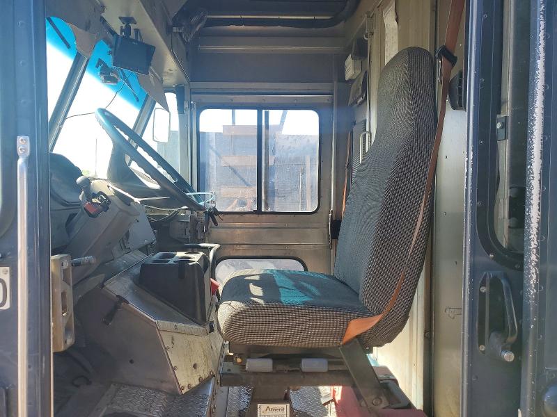 2020 Freightliner Mt45g VIN 4UZAC2EA8LCMH7780 COPART salvage auction — NORMAL WEAR, CA - DIS/DLR/EXP ONLY CLEAN TITLE, sold $10 on 2026-08-27 (photo 7)