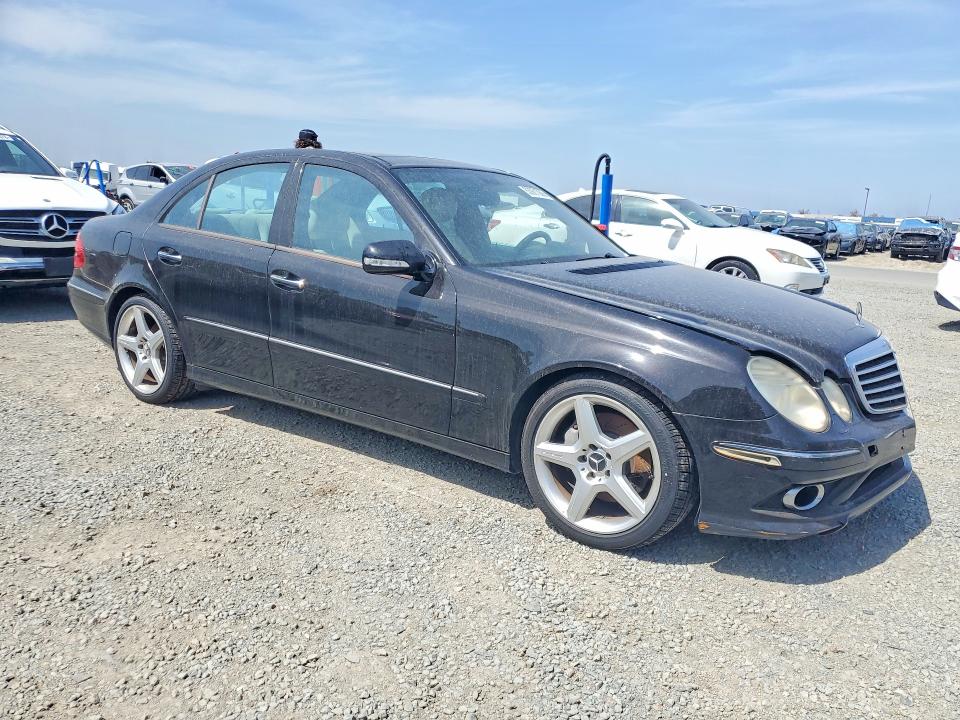 2007 Mercedes-benz E-class VIN WDBUF56XX7B056946 COPART salvage auction — FRONT END, CA - DIS/DLR/EXP ONLY CLEAN TITLE, sold $175 on 2026-08-07 (photo 4)