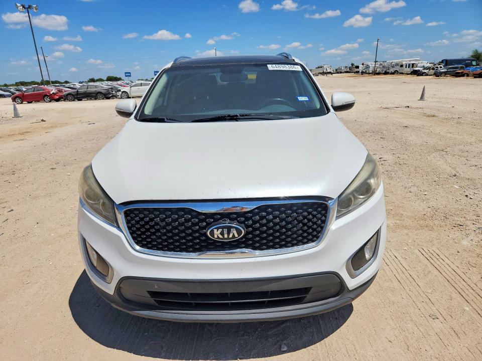 2016 Kia Sorento VIN 5XYPK4A58GG049476 COPART salvage auction — NORMAL WEAR, Tx - Certificate Of Title (P), sold $625 on 2026-08-26 (photo 5)