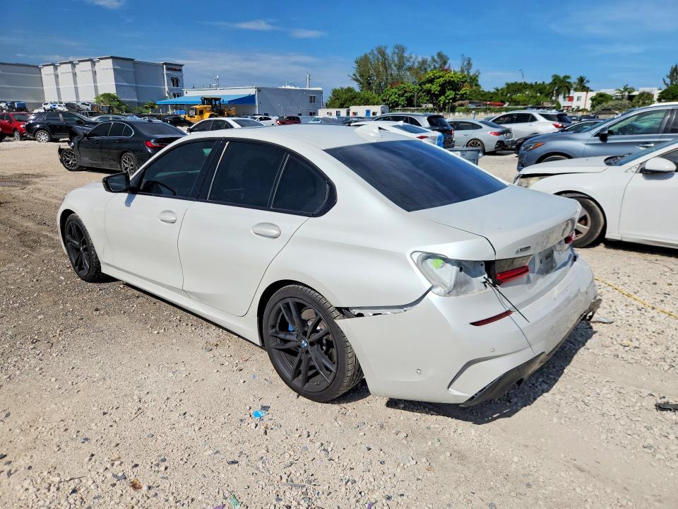 2021 BMW 3er VIN 3MW5R7J07M8C00921 COPART salvage auction — REAR END, Fl - Cert Of Title Slvg Rebuildable, sold $16,700 on 2026-08-28 (photo 2)