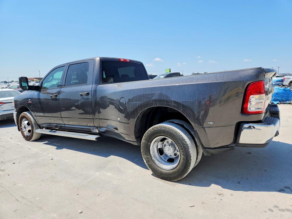 2021 Ram 3500 VIN 3C63RPGLXMG671650 COPART salvage auction — REAR END, VA - CERTIFICATE OF TITLE, sold $13,700 on 2026-09-29 (photo 2)