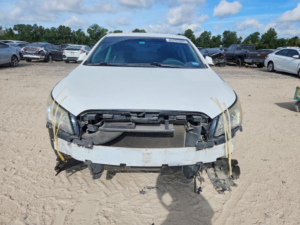 2014 Buick Lacrosse VIN 1G4GB5G32EF102437 COPART salvage auction — WATER/FLOOD, Tx - Salvage Title-Flood Damage, sold $400 on 2026-09-30 (photo 5)