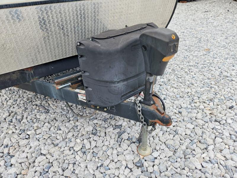 2017 Coachman Recreational vehicle (rv) VIN 5ZT2FERB0HA024313 COPART salvage auction — ROOF, AR - CERTIFICATE OF TITLE, sold $3,200 on 2026-09-22 (photo 7)