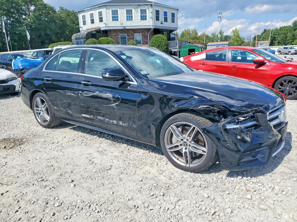 2018 Mercedes-benz E-class VIN WDDZF4KB7JA376997 COPART salvage auction — FRONT END, MA - CERT OF TITLE-SALVAGE (P), sold $13,300 on 2026-08-20 (photo 4)