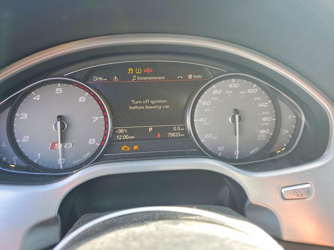 2014 Audi S8 VIN WAUD2AFD1EN007994 COPART salvage auction — Front End, VA - CERTIFICATE OF TITLE, sold $8,900 on 2026-09-15 (photo 9)