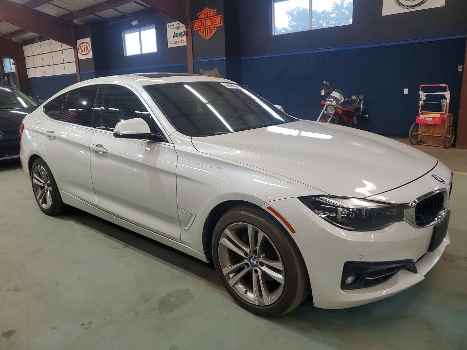 2018 BMW 3er VIN WBA8Z9C51JB219847 COPART salvage auction — MINOR DENT/SCRATCHES, Ct - Certificate Of Title (P), sold $2,450 on 2026-08-21 (photo 4)