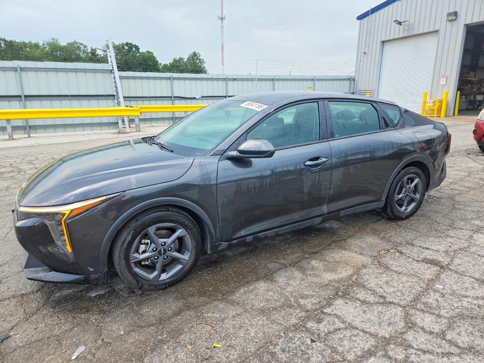 2025 Kia K4 VIN 3KPFT4DE7SE015572 — COPART salvage auction photo