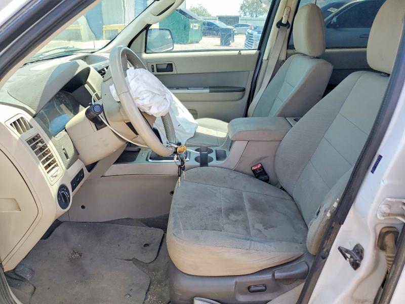 2012 Ford Escape VIN 1FMCU0DG7CKC69948 COPART salvage auction — FRONT END, Az - Cert Of Title - Salvage, sold $175 on 2026-08-20 (photo 7)