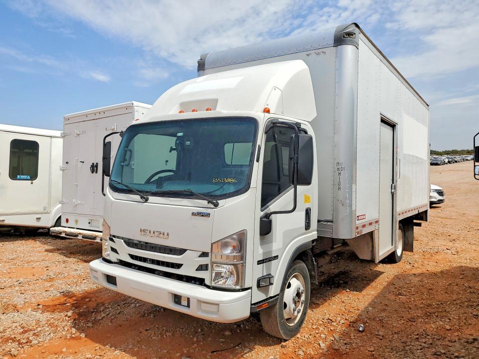 2022 Isuzu Npr VIN 54DC4W1D3NS202621 COPART salvage auction — MINOR DENT/SCRATCHES, Ok - Certificate Of Title, sold $14,985 on 2026-09-15 (photo 1)