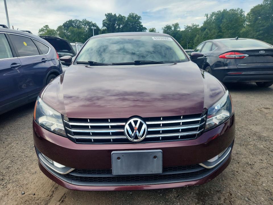 2013 Volkswagen Passat VIN 1VWCN7A33DC093307 COPART salvage auction — WATER/FLOOD, Ct - Certificate Of Title (P), sold $1,650 on 2026-08-13 (photo 5)