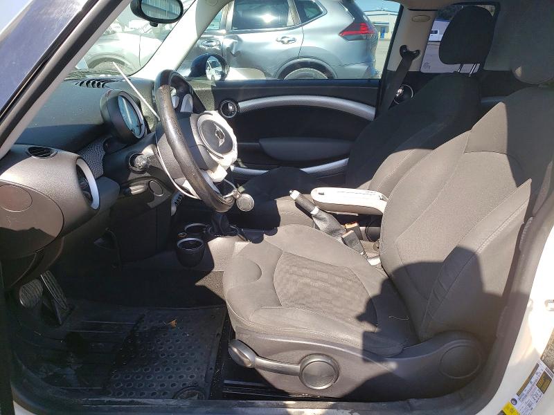 2009 Mini Cooper VIN WMWMM33599TP91829 COPART salvage auction — FRONT END, Ca - Salvage Certificate, sold $100 on 2026-08-11 (photo 7)