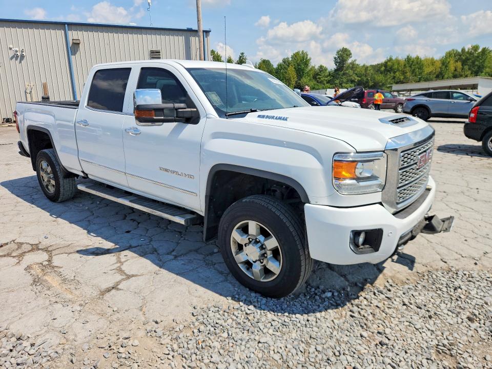 2019 GMC Sierra VIN 1GT42WEY1KF240090 COPART salvage auction — MINOR DENT/SCRATCHES, Co - Certificate Of Title (P), sold $12,800 on 2026-09-24 (photo 4)