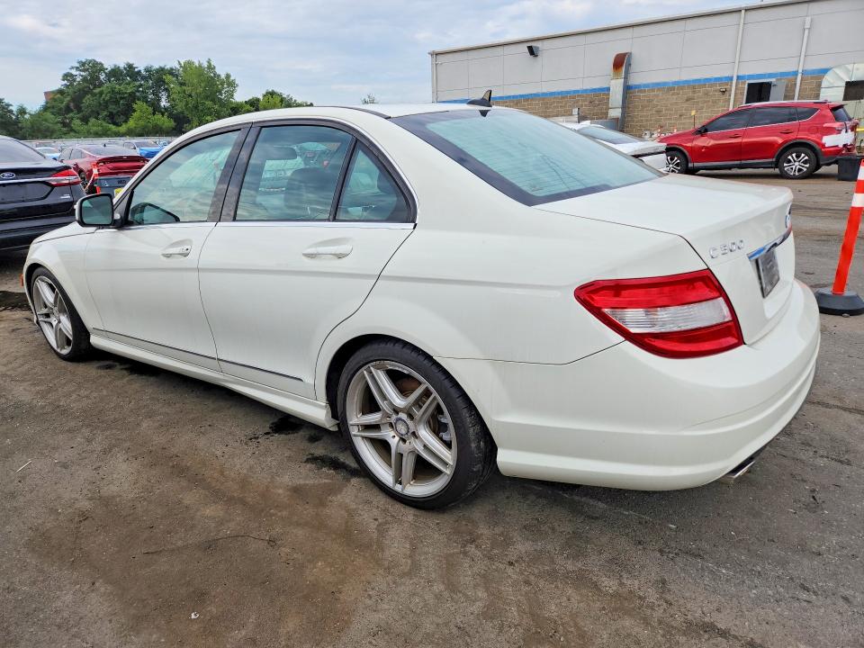 2008 Mercedes-benz C class VIN WDDGF81X98F103486 COPART salvage auction — WATER/FLOOD, CT - CERT OF TITLE-FLOOD SALVAGE, sold $625 on 2026-08-07 (photo 2)