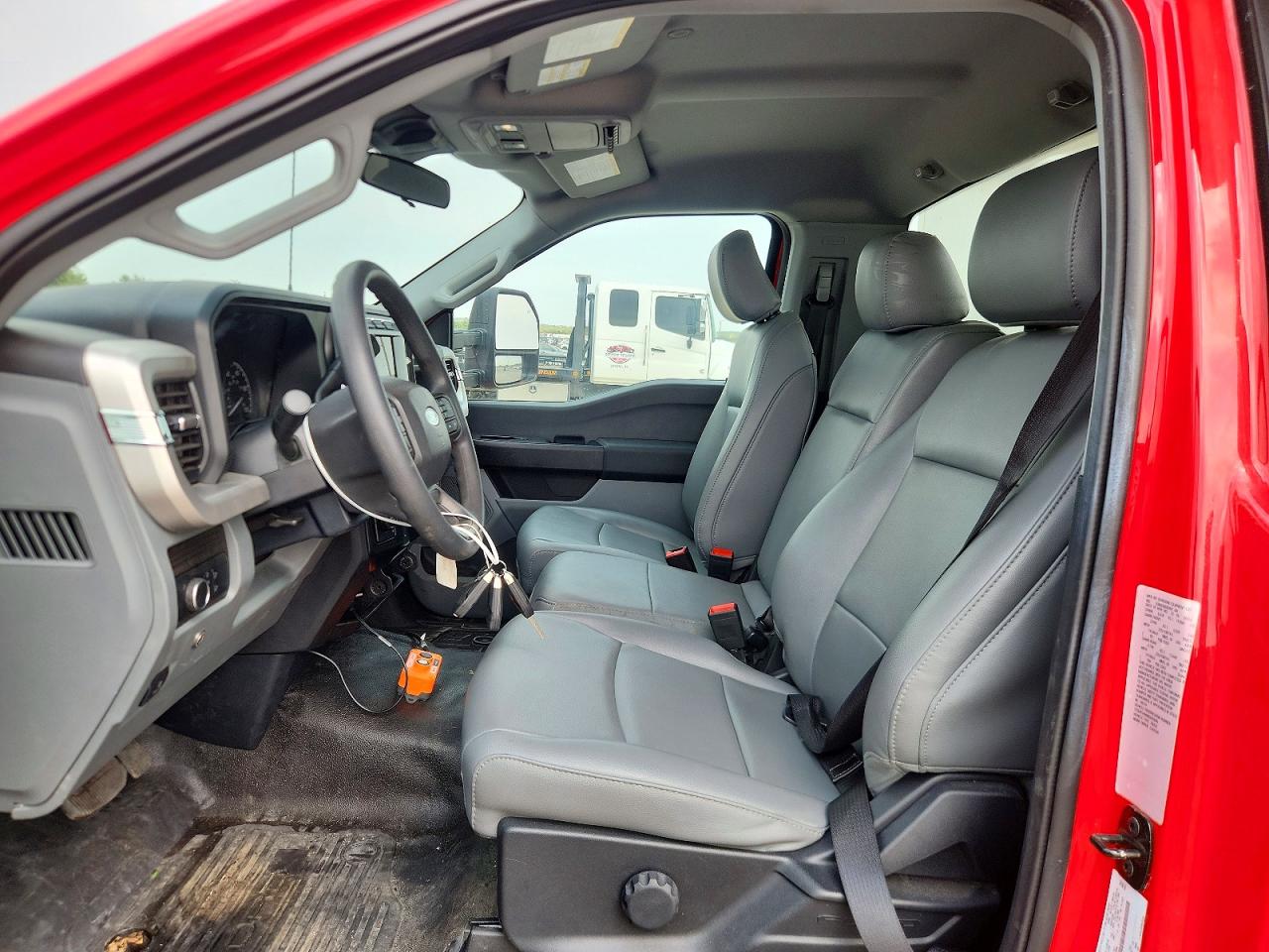 2024 Ford F550 VIN 1FDUF5HN8RDA25596 COPART salvage auction — Front End, MA - CERT OF TITLE-SALVAGE (P), sold $55,000 on 2026-09-02 (photo 7)