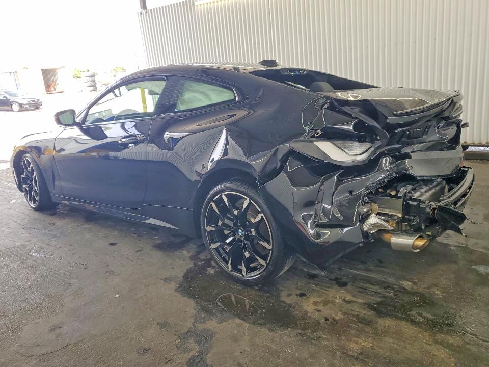2027 BMW 4er VIN WBA63DA01VCY49029 COPART salvage auction — REAR END, Fl - Certificate Of Destruction, sold $8,500 on 2026-08-31 (photo 2)
