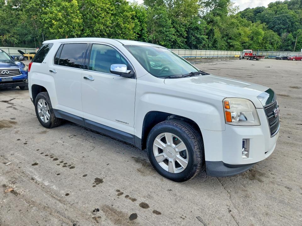 2013 Gmc Terrain VIN 2GKFLREK6D6418662 COPART salvage auction — MINOR DENT/SCRATCHES, Oh - Certificate Of Title, sold $1,775 on 2026-09-23 (photo 4)