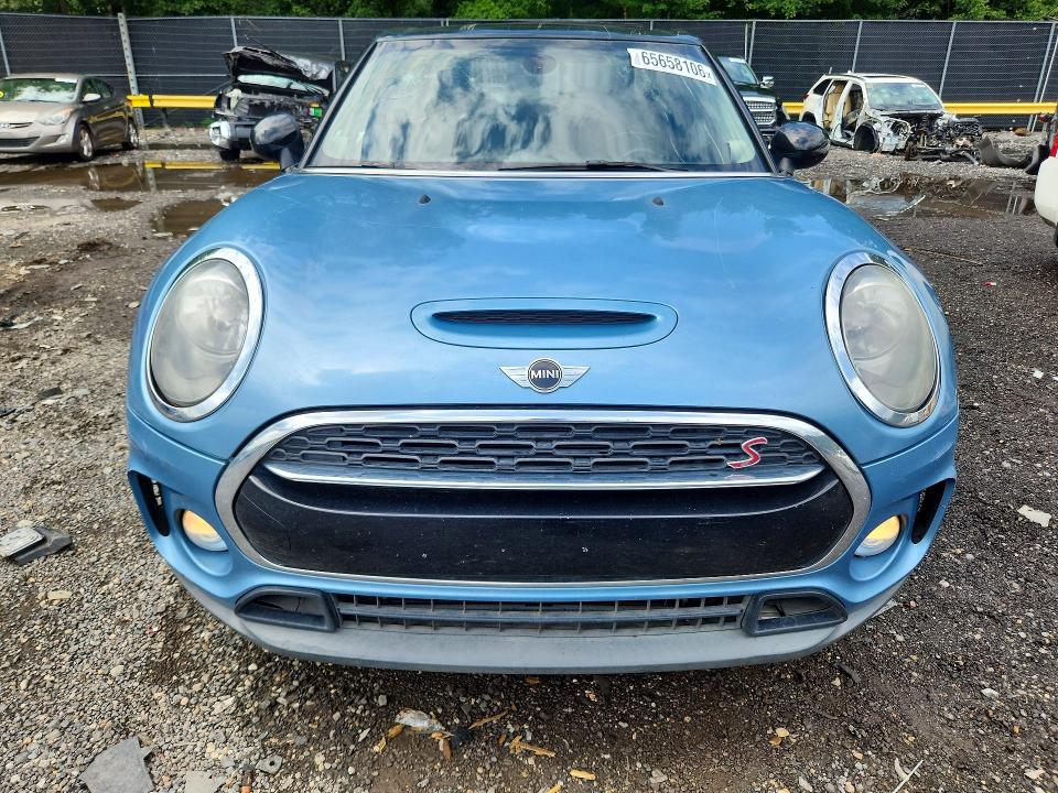 2018 Mini Cooper VIN WMWLN9C54J2E50802 COPART salvage auction — VANDALISM, MD - CERT OF SALVAGE > 75% DAMAGE, sold $1,100 on 2026-09-04 (photo 5)