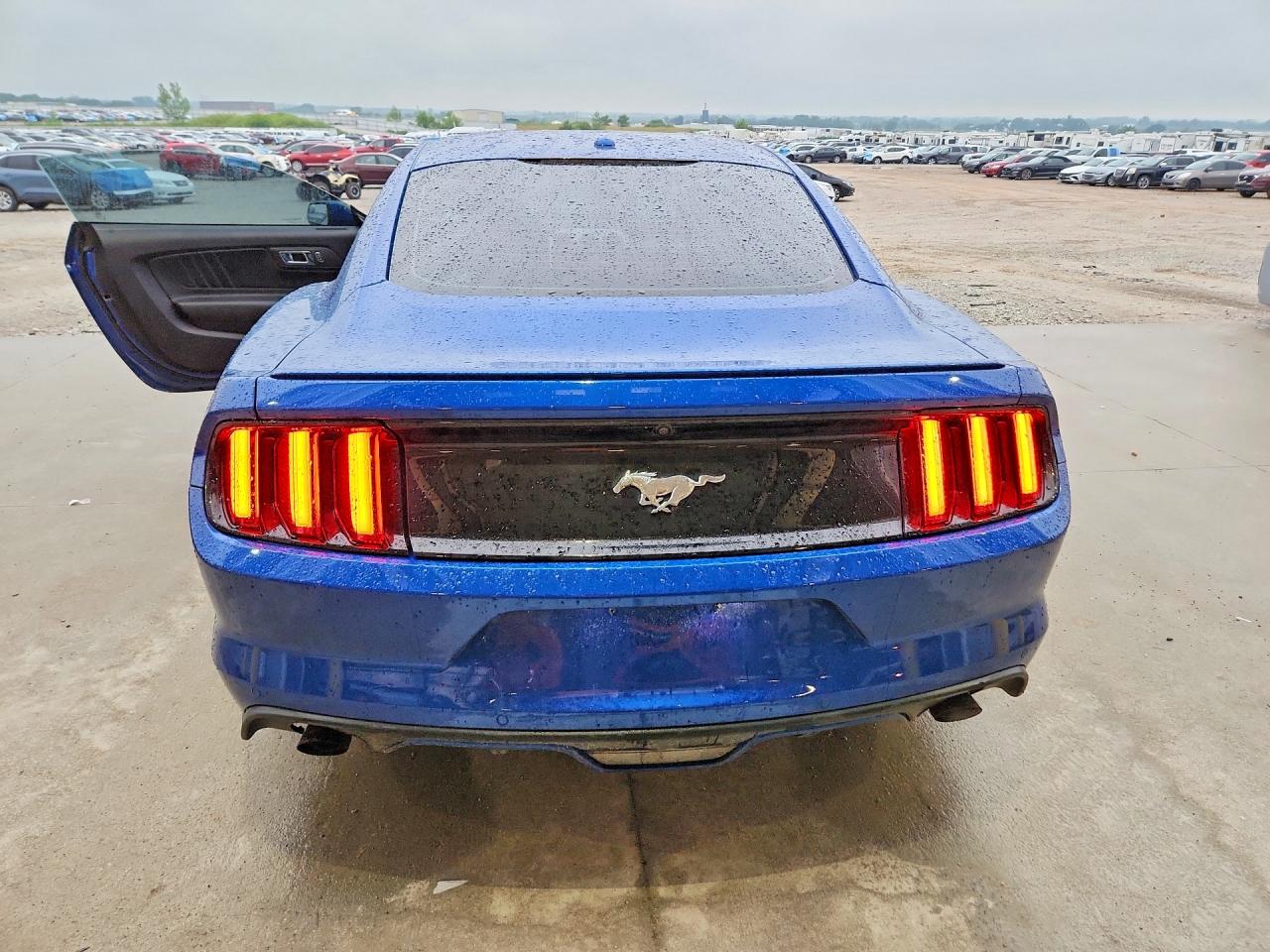 2017 Ford Mustang VIN 1FA6P8TH0H5306416 COPART salvage auction — Front End, St - Salvage Title, sold $4,700 on 2026-09-22 (photo 6)