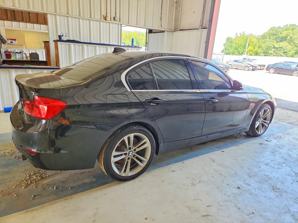 2015 BMW 3er VIN WBA3B9G50FNR93070 COPART salvage auction — REAR END, Ms - Certificate Of Title (P), sold $775 on 2026-08-19 (photo 3)