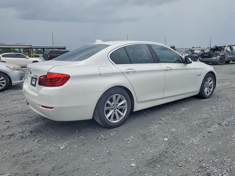 2016 BMW 5er VIN WBA5A7C54GG149061 COPART salvage auction — REAR END, Fl - Certificate Of Title, sold $3,600 on 2026-08-14 (photo 3)
