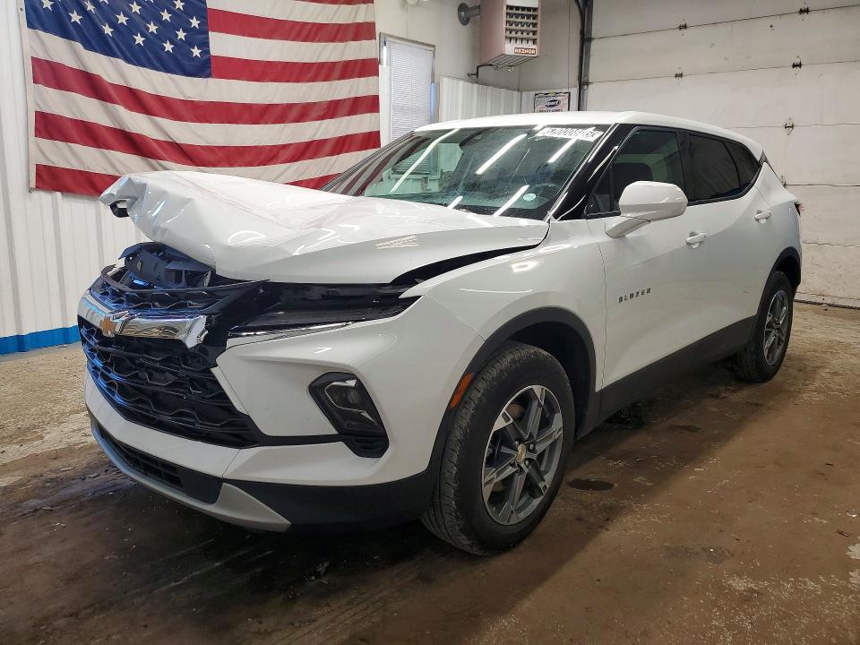 2025 Chevrolet Blazer VIN 3GNKBHR41SS233511 — COPART salvage auction photo