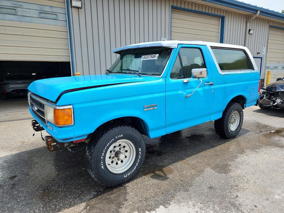 1990 Ford Bronco VIN 1FMEU15N7LLA15209 — COPART salvage auction photo