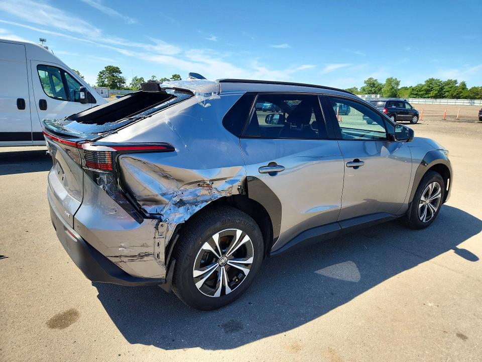 2024 Toyota Bz4x VIN JTMABACA2RA088971 COPART salvage auction — REAR END, Ny - Mv-907A Salvage Certificate, sold $13,200 on 2026-08-21 (photo 3)