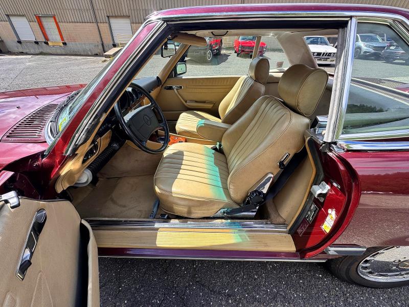 1987 Mercedes-benz 560 VIN WDBBA48D6HA062625 COPART salvage auction — NORMAL WEAR, CT - CERTIFICATE OF TITLE (P), sold $8,000 on 2026-09-02 (photo 6)