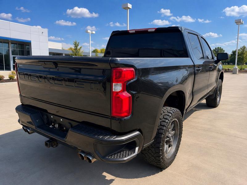 2020 Chevrolet Silverado VIN 3GCUYEED9LG422061 COPART salvage auction — MINOR DENT/SCRATCHES, Ok - Certificate Of Title (P), sold $15,700 on 2026-08-24 (photo 4)