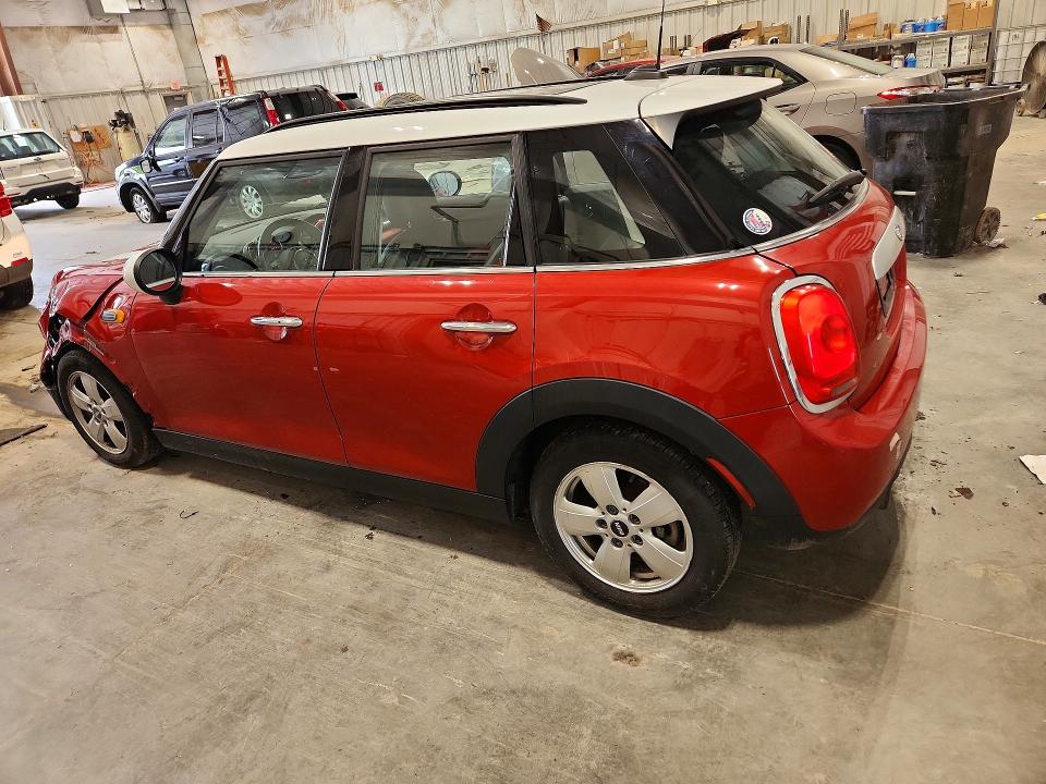 2015 Mini Cooper VIN WMWXS5C58FT837483 COPART salvage auction — FRONT END, Wi - Junked Vehicle Bill Of Sale, sold $300 on 2026-08-12 (photo 2)