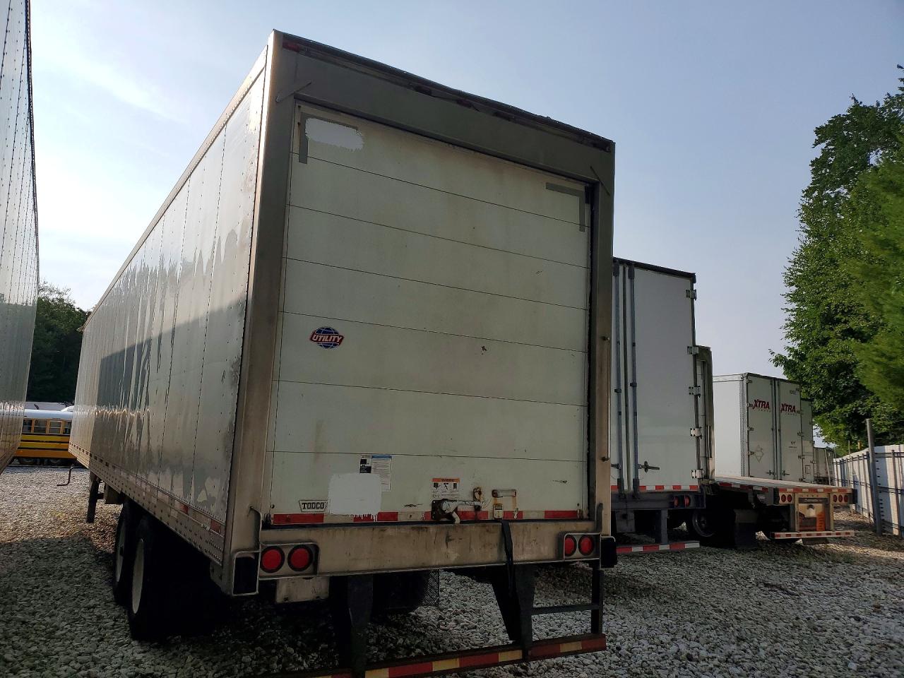 2019 Utility Vs2ra VIN 1UYVS2489K6680137 COPART salvage auction — Top/Roof, IN - CERTIFICATE OF TITLE (P), sold $1,900 on 2026-09-11 (photo 2)