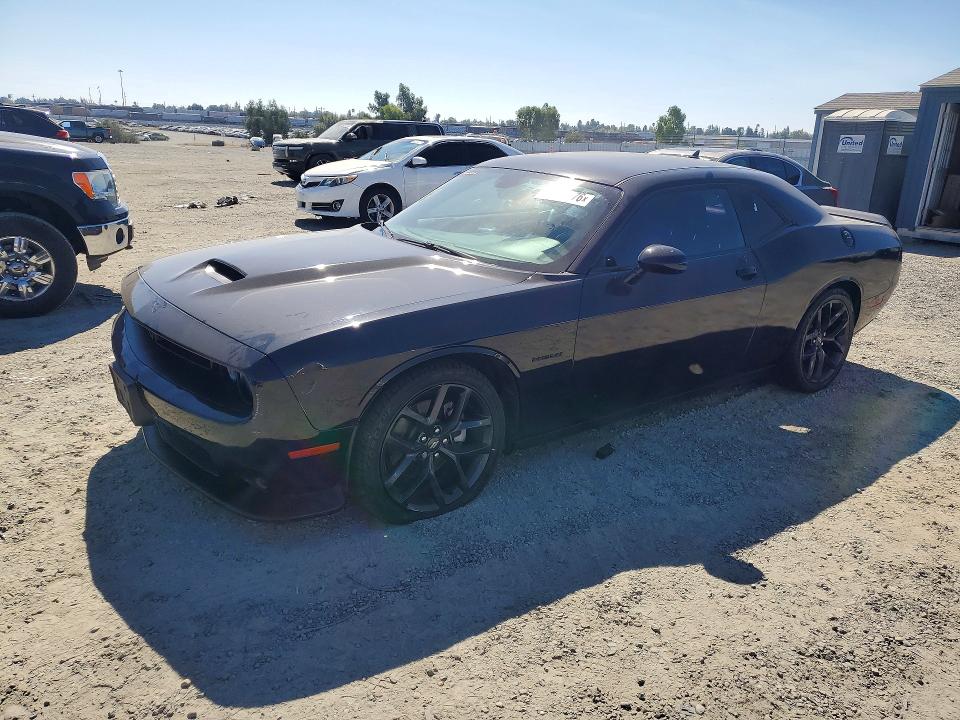 2021 Dodge Challenger VIN 2C3CDZBT0MH637957 — COPART salvage auction photo