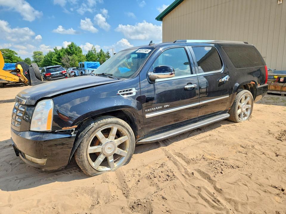 2010 Cadillac Escalade esv VIN 1GYUKHEF1AR239619 COPART salvage auction — MECHANICAL, MI - DEALER ONLY CLEAN TITLE, sold $3,500 on 2026-09-23 (photo 1)
