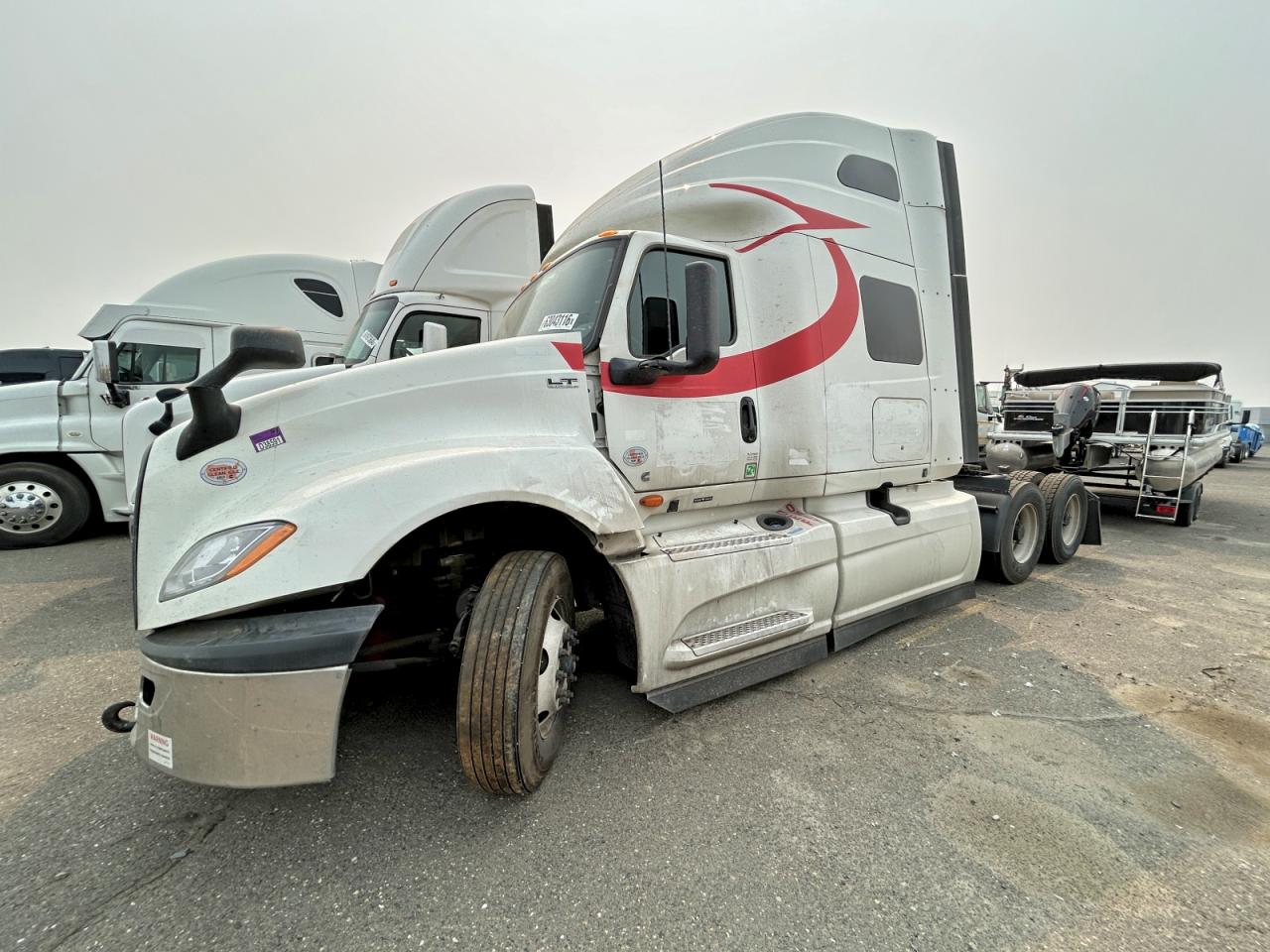2026 International LT VIN 3HSDZAPR7TN344719 — COPART salvage auction photo