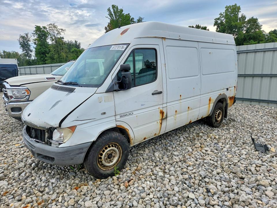 2006 Dodge Sprinter VIN WD0PD644565936301 COPART salvage auction — FRONT END, Oh - Certificate Of Title, sold $1,419 on 2026-09-30 (photo 1)