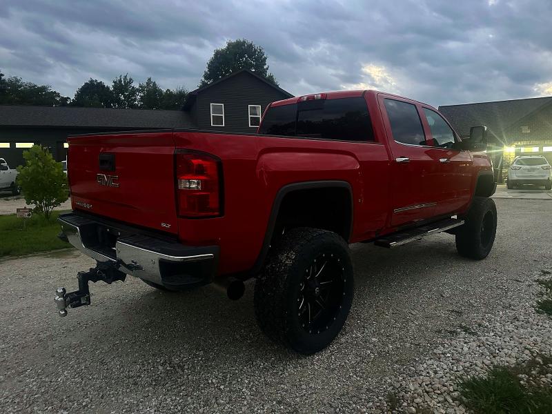 2019 Gmc SIERRA VIN 1GT12REYXKF236737 COPART salvage auction — SIDE, MO - CERT OF TITLE-PRIOR SALVAGE (P), sold $22,500 on 2026-08-25 (photo 4)