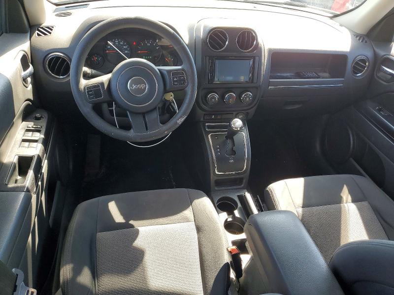 2011 Jeep Patriot VIN 1J4NF1GB9BD276619 COPART salvage auction — MINOR DENT/SCRATCHES, PA - CERT OF TITLE, sold $1,350 on 2026-08-12 (photo 8)