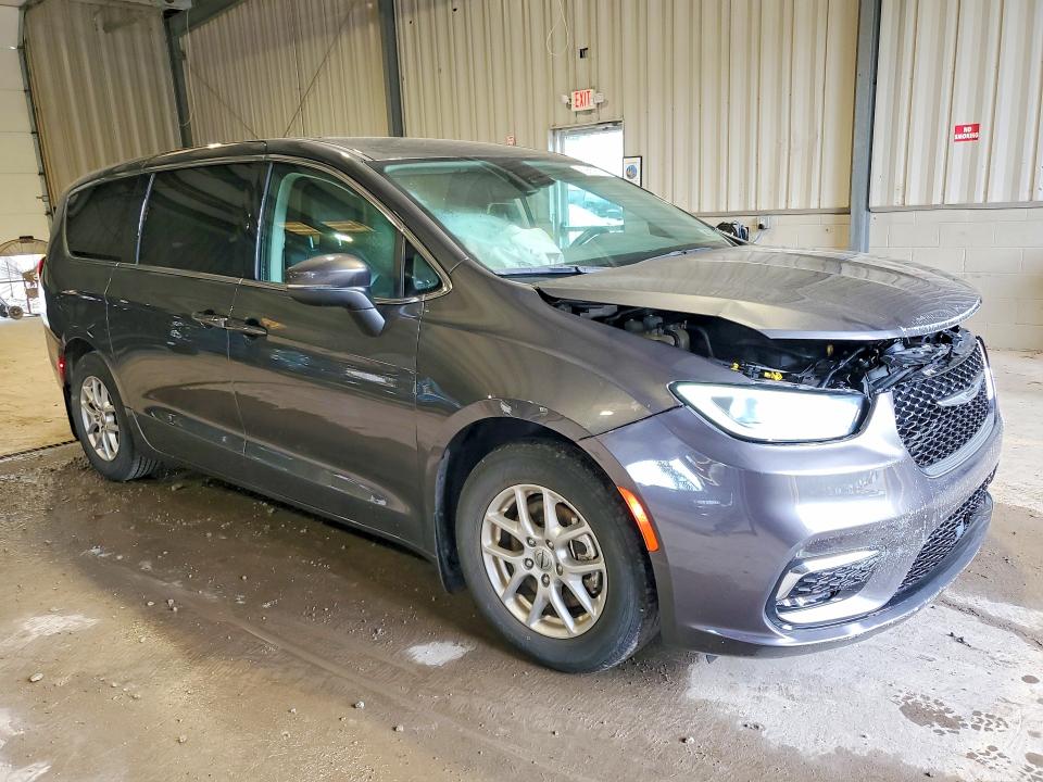 2023 Chrysler Pacifica VIN 2C4RC1BG2PR502717 COPART salvage auction — FRONT END, Pa - Certificate Of Salvage, sold $7,900 on 2026-08-19 (photo 4)