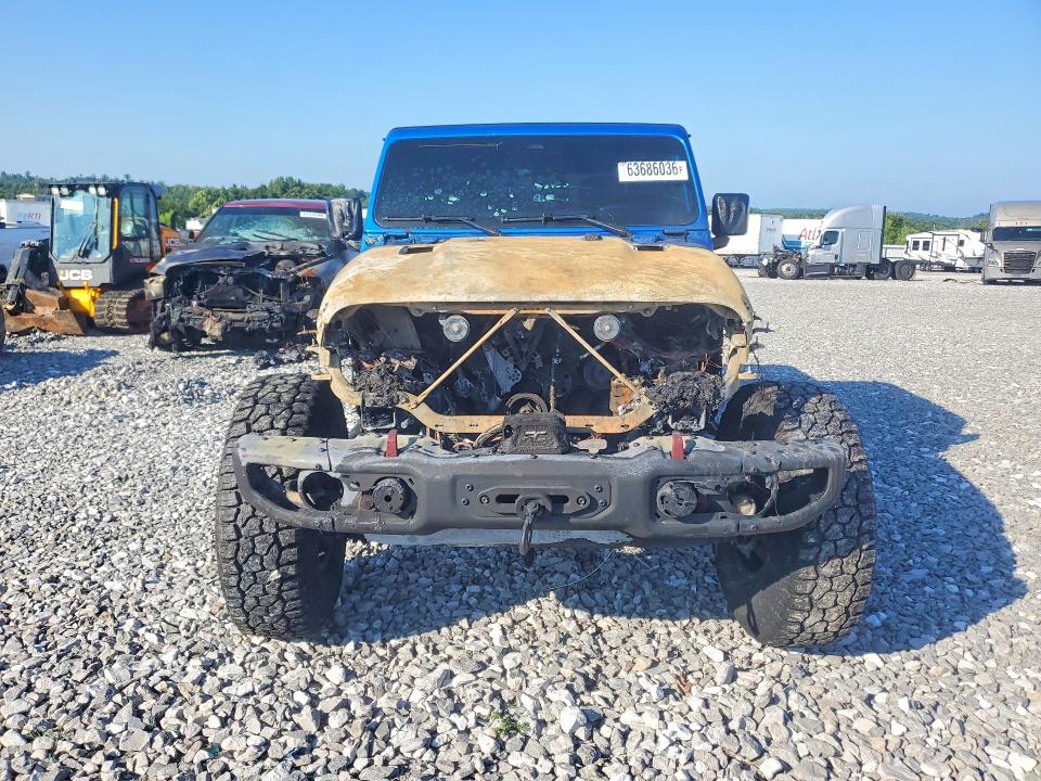 2026 Jeep Gladiator VIN 1C6RJTBG9TL183764 COPART salvage auction — BURN, KY - CERT OF TITLE-SALVAGE, sold $10,400 on 2026-10-15 (photo 5)