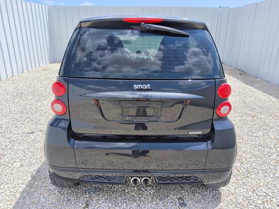 2009 Smart Fortwo VIN WMEEJ31X79K233571 COPART salvage auction — MINOR DENT/SCRATCHES, FL - CERTIFICATE OF TITLE, sold $2,700 on 2026-08-20 (photo 6)