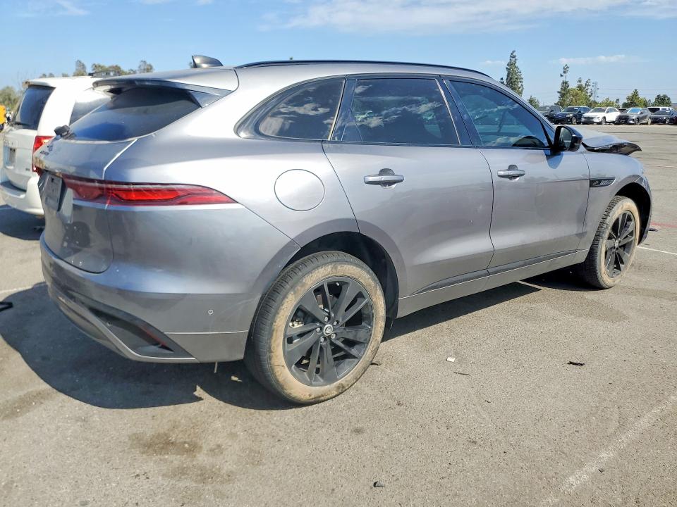 2024 Jaguar F-pace VIN SADCT2EX2RA733037 COPART salvage auction — FRONT END, Ca - Lien Papers-Salvage Or Ac, sold $3,900 on 2026-08-25 (photo 3)
