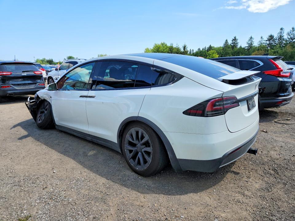 2022 Tesla Model x VIN 7SAXCDE55NF339382 COPART salvage auction — FRONT END, On - Permit No Brand - Unfit, sold $36,750 on 2026-09-29 (photo 2)