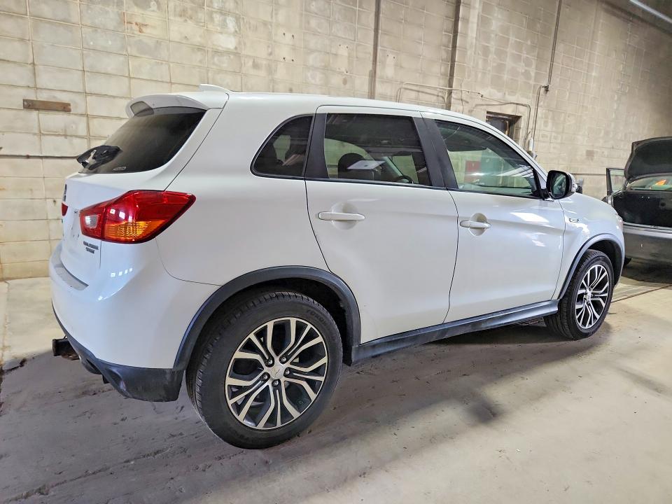 2017 Mitsubishi Outlander VIN JA4AR3AU8HZ014016 COPART salvage auction — FRONT END, Mn - Certificate Of Title, sold $1,050 on 2026-08-20 (photo 3)