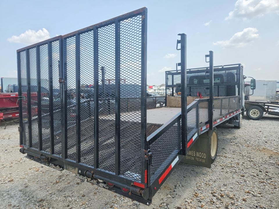 2018 Isuzu Npr Hd VIN 54DC4J1B6JS802481 COPART salvage auction — NORMAL WEAR, Tx - Certificate Of Title (P), sold $22,500 on 2026-08-26 (photo 3)