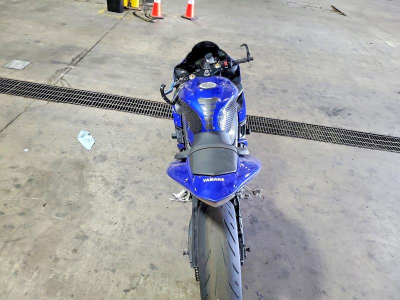2005 Yamaha Yzfr1 VIN JYARN13E15A015657 COPART salvage auction — SIDE, Co - Public - Salvage Title, sold $1,700 on 2026-09-10 (photo 6)
