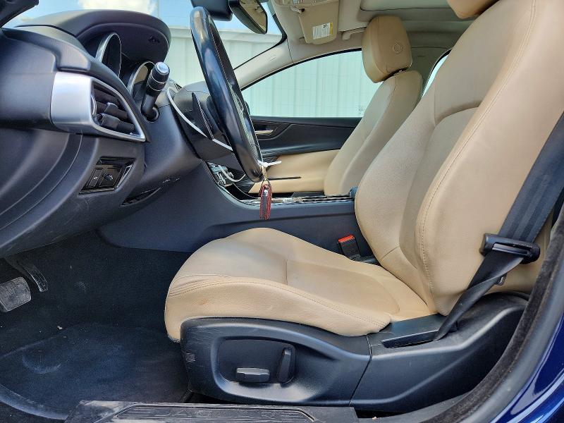 2017 Jaguar Xe VIN SAJAR4BG5HA975791 COPART salvage auction — FRONT END, Mt - Cert Of Title-Rebuilt Salvage, sold $225 on 2026-09-11 (photo 7)