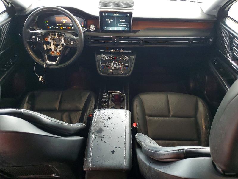 2022 Lincoln Corsair VIN 5LMCJ2C99NUL14500 COPART salvage auction — SIDE, TX - SALVAGE VEHICLE TITLE, sold $9,800 on 2026-09-08 (photo 8)